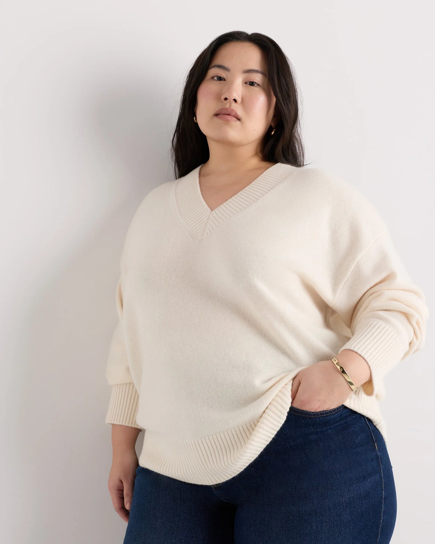 Mongolian Cashmere Oversized V-Neck Sweater - 1X / Pale Custard Yellow
