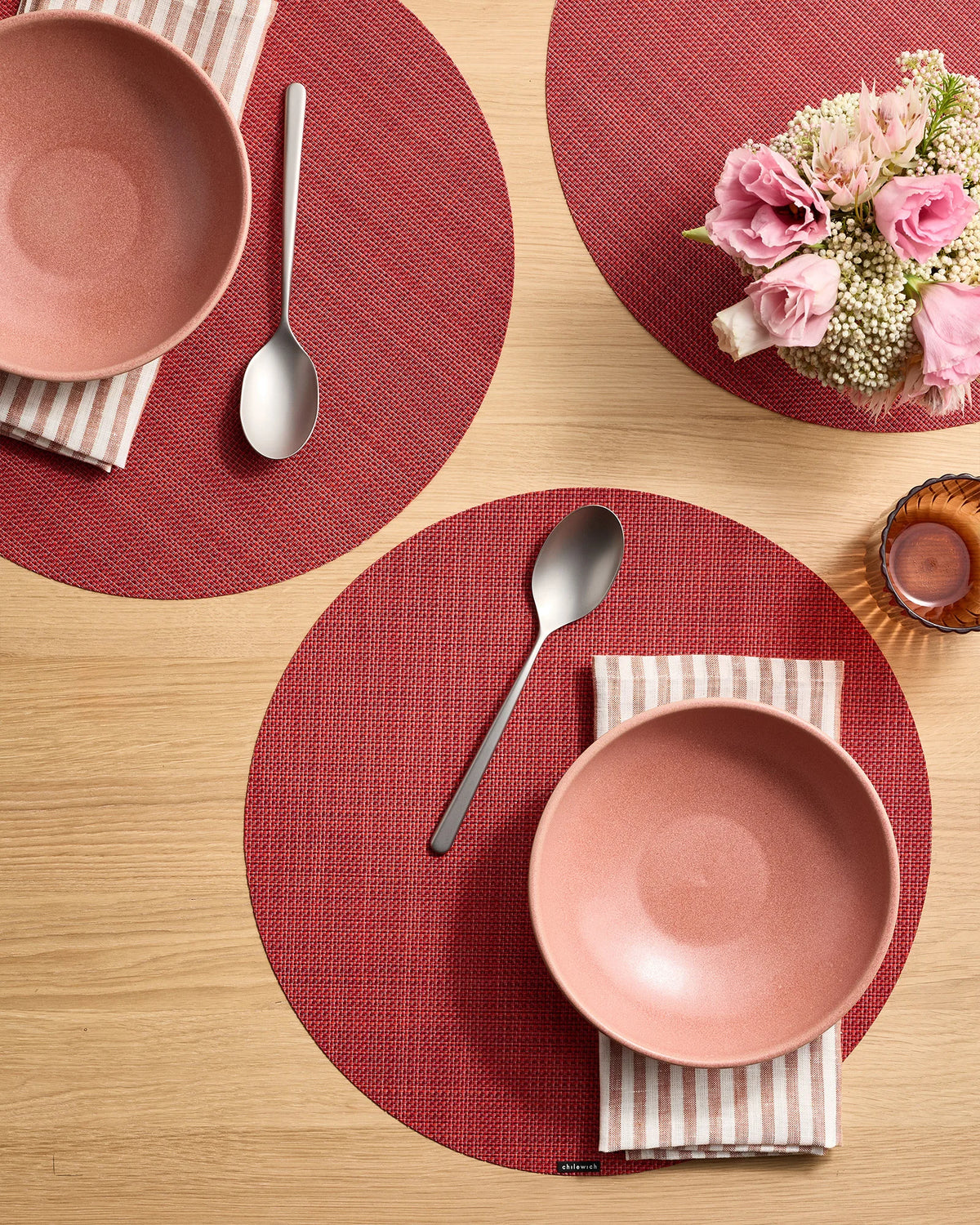 Mini Basketweave Easy-Care Round Placemat, Set of 4 by Chilewich - One Size / Parchment