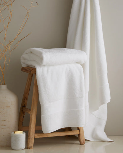 Turkish Ultra Plush Bath Sheet Bundle - One Size / White