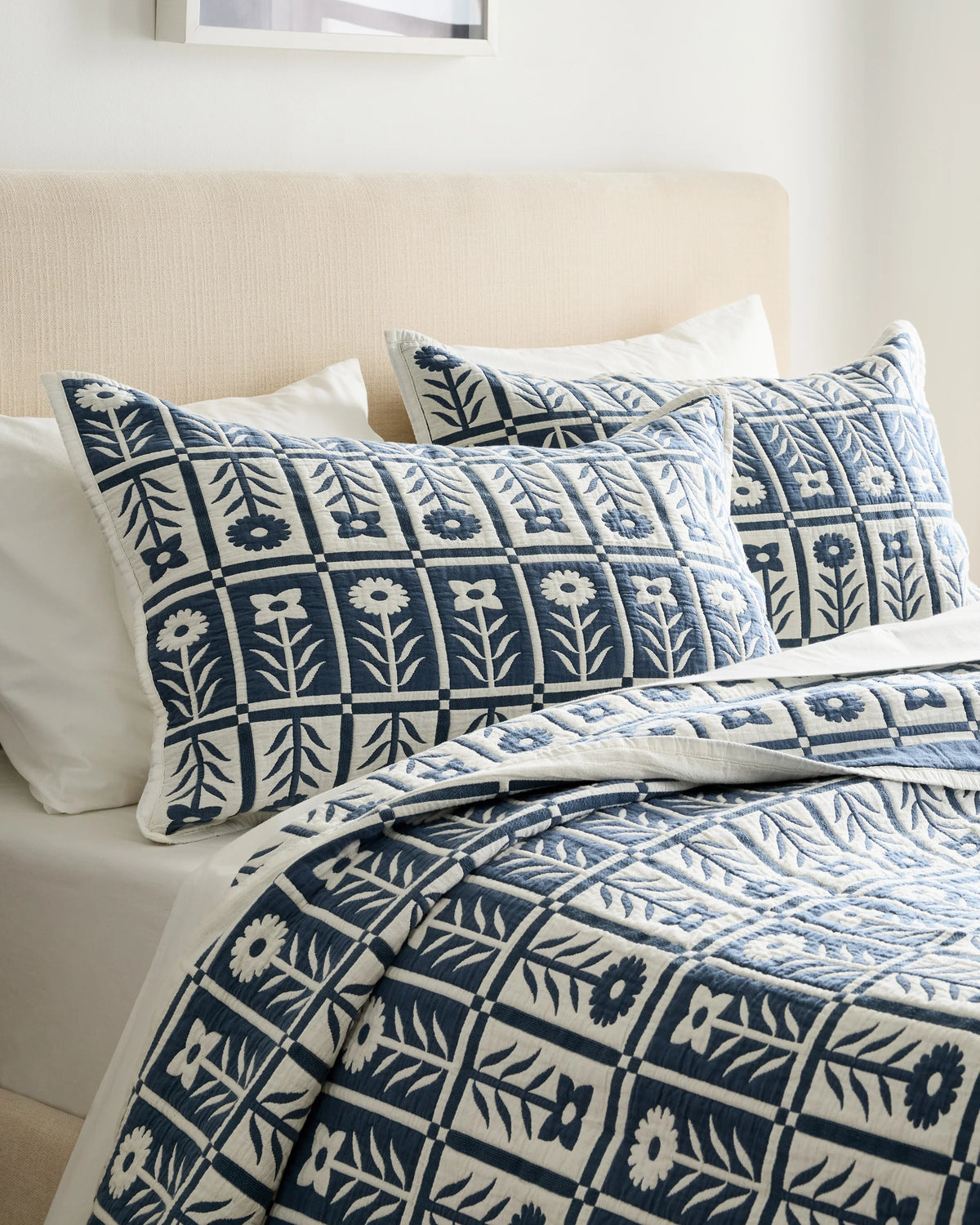Organic Cotton Jacquard Floral Coverlet Set - Twin / Blue Fog