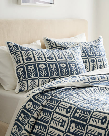 Organic Cotton Jacquard Floral Sham Set - Standard / Blue Fog