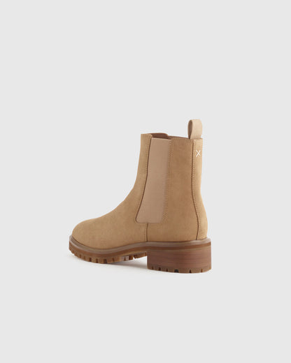 Suede Chelsea Boot - 5 / Desert