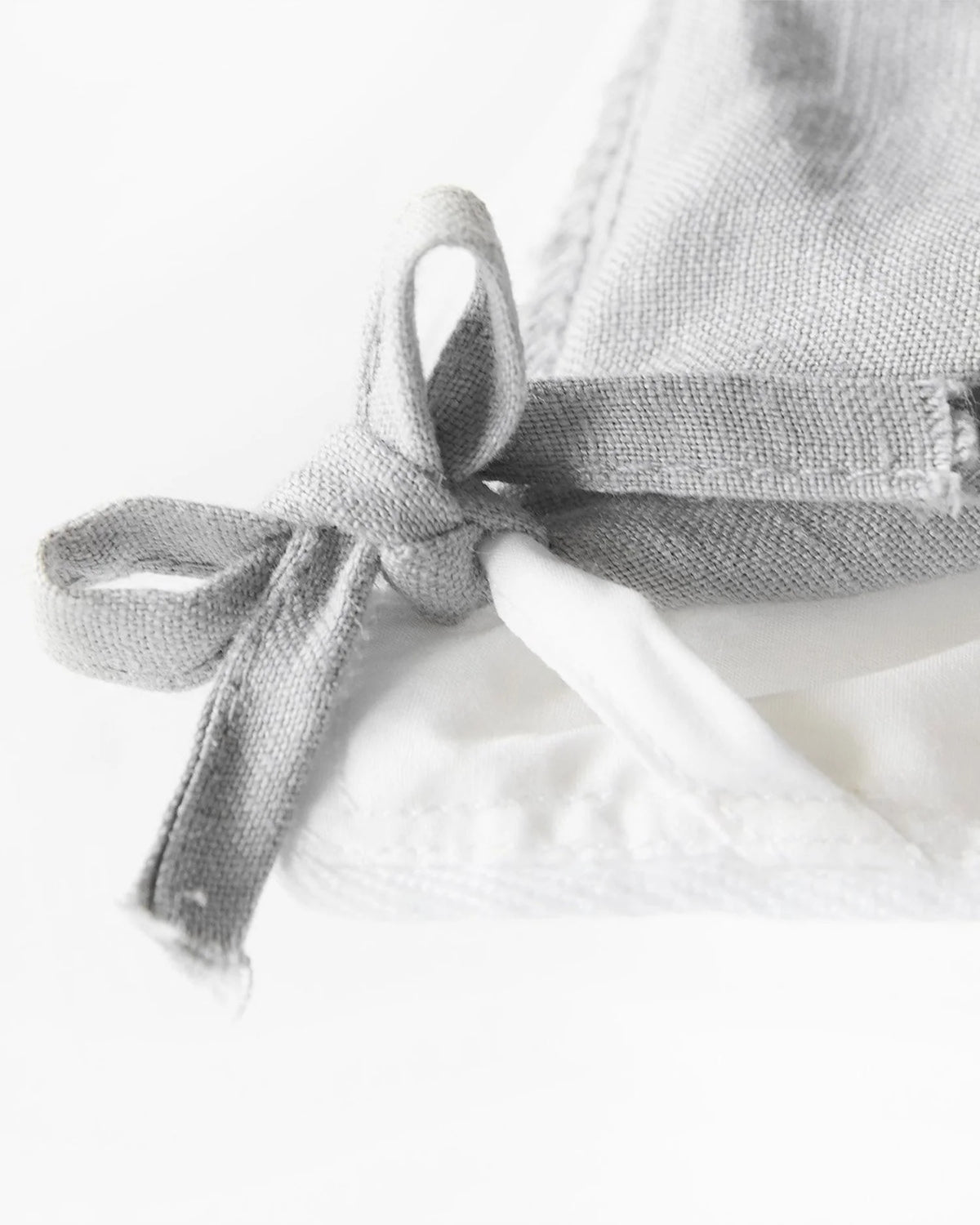 Luxe Goose Down Duvet Insert - Twin / White