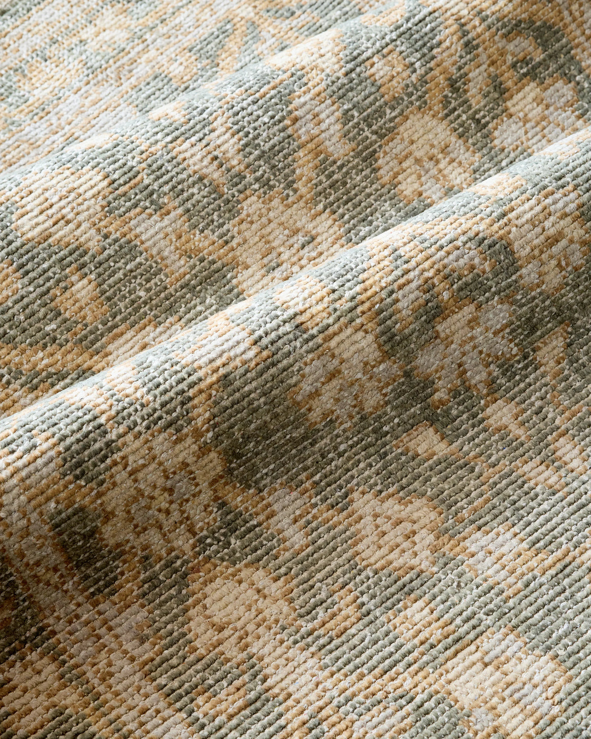 Lena Hand-Knotted Wool Rug - 5' x 8' / Green