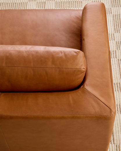 Sierra Curved Arm Chaise Sectional in Leather - Right Arm / Auburn