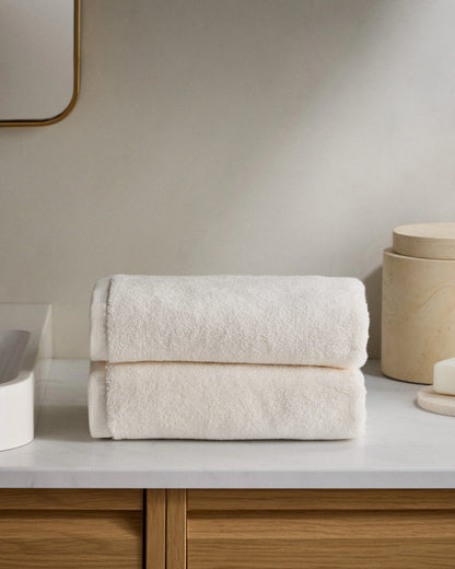 Plush Organic Turkish Cotton Hand Towel (Set of 2) - One Size / White