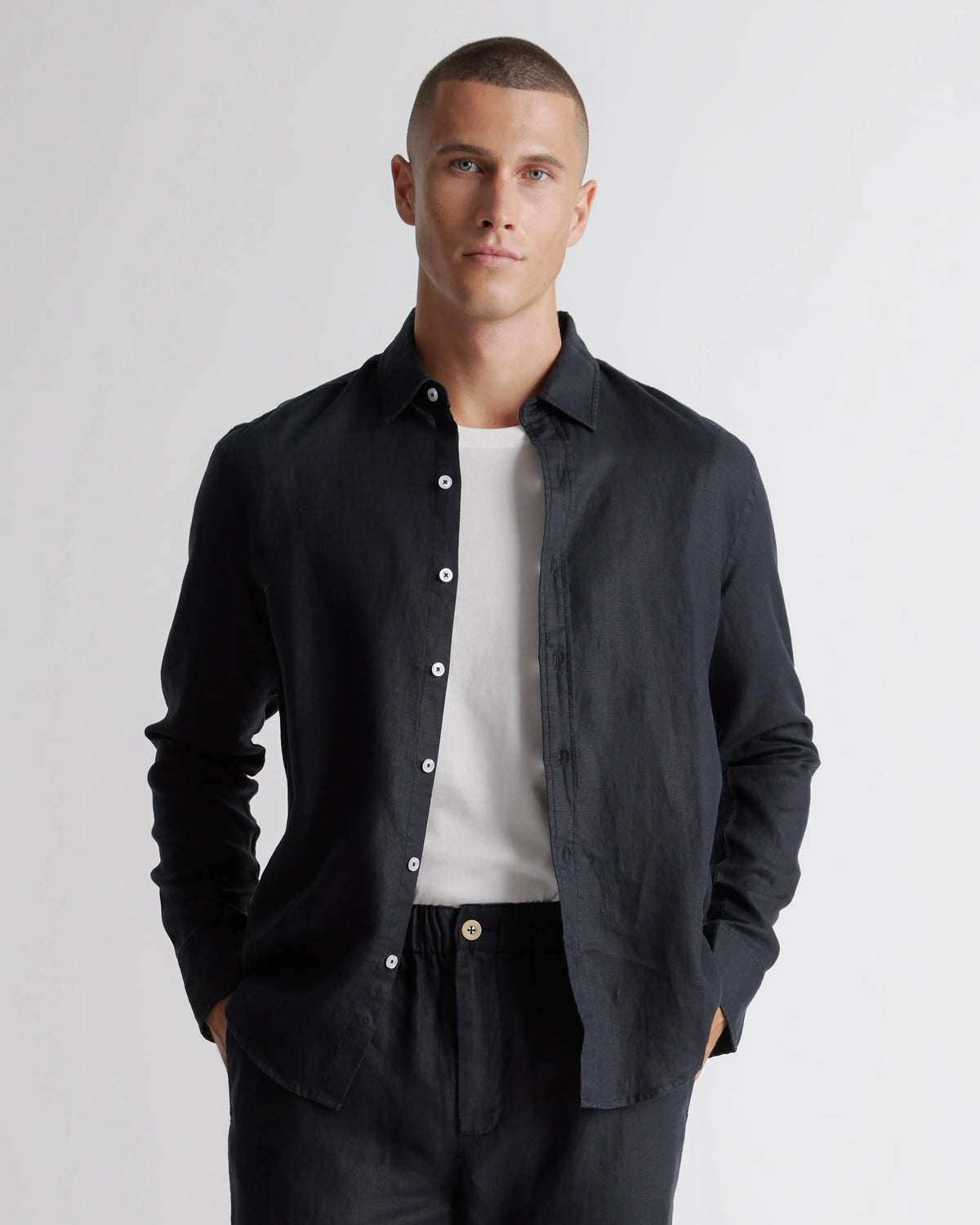 100% European Linen Relaxed Long Sleeve Shirt - XS / Flax