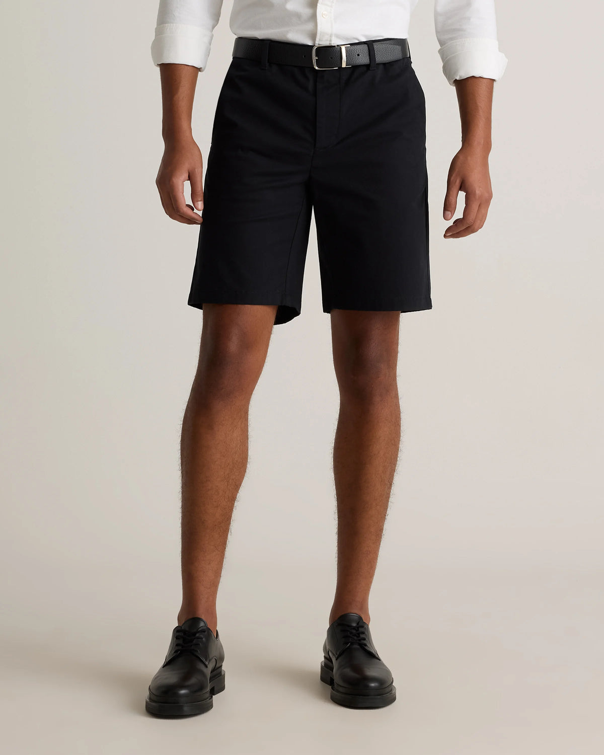 Organic Cotton Classic Stretch Chino Shorts - 9" - 30 / Sand Dune