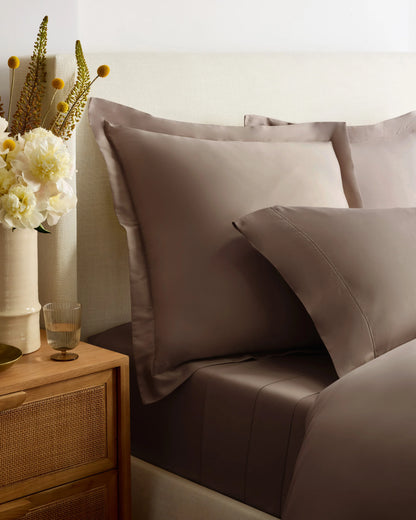 Signature Giza Cotton Sateen Deluxe Bedding Bundle - Twin / Dried Sage
