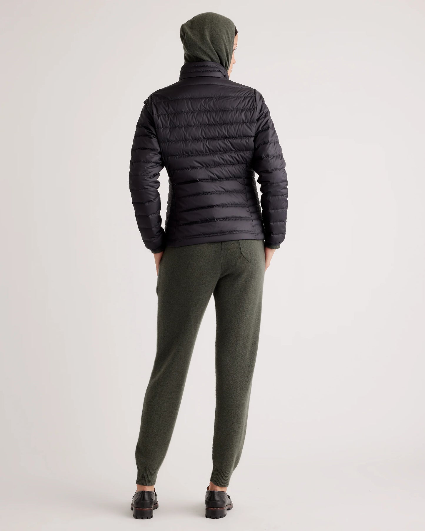 Lightweight Down Packable Puffer Jacket - XS / Black