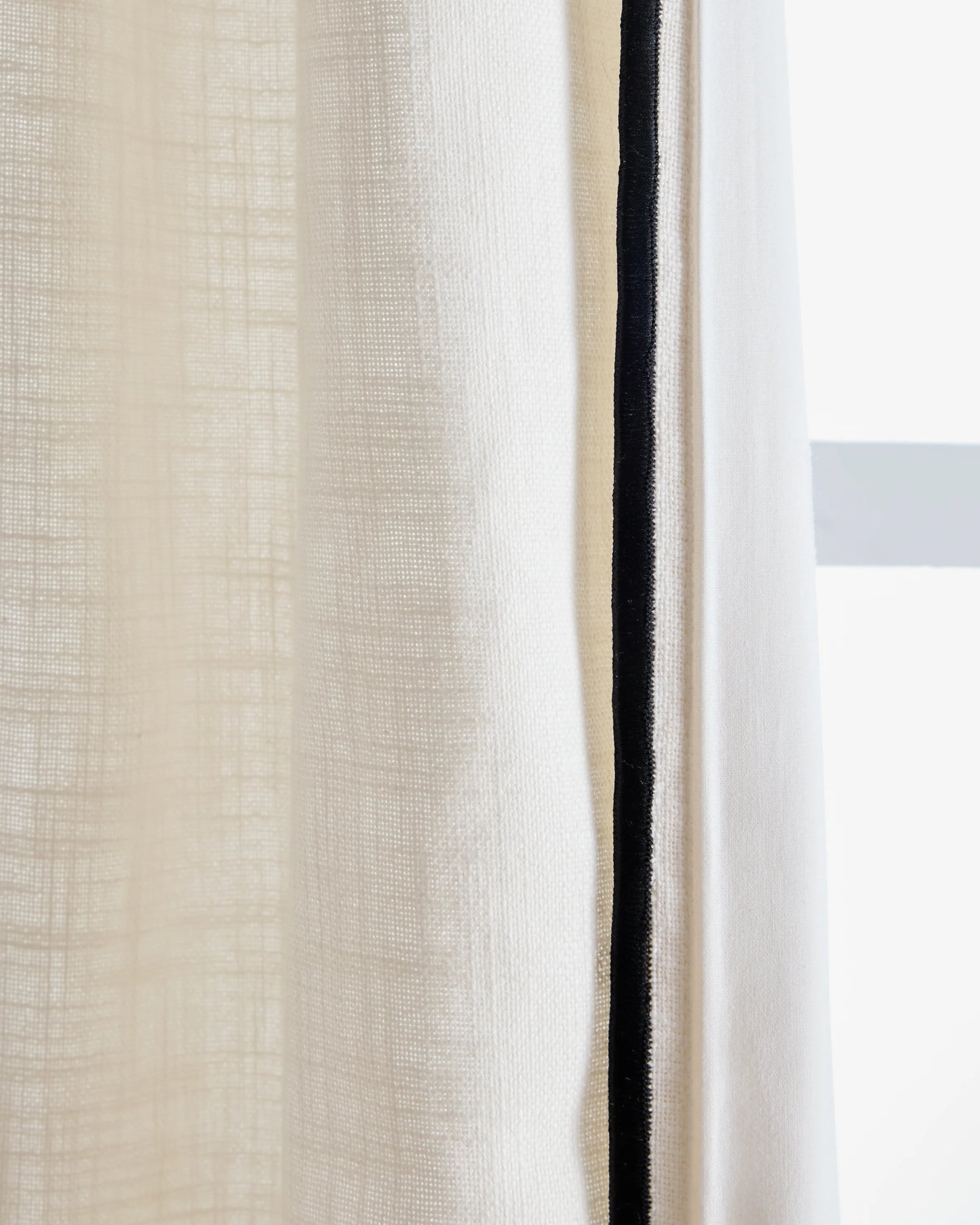 Piped Edge Cotton Curtain - Single Panel - 48x84 / Ivory/Black Piping