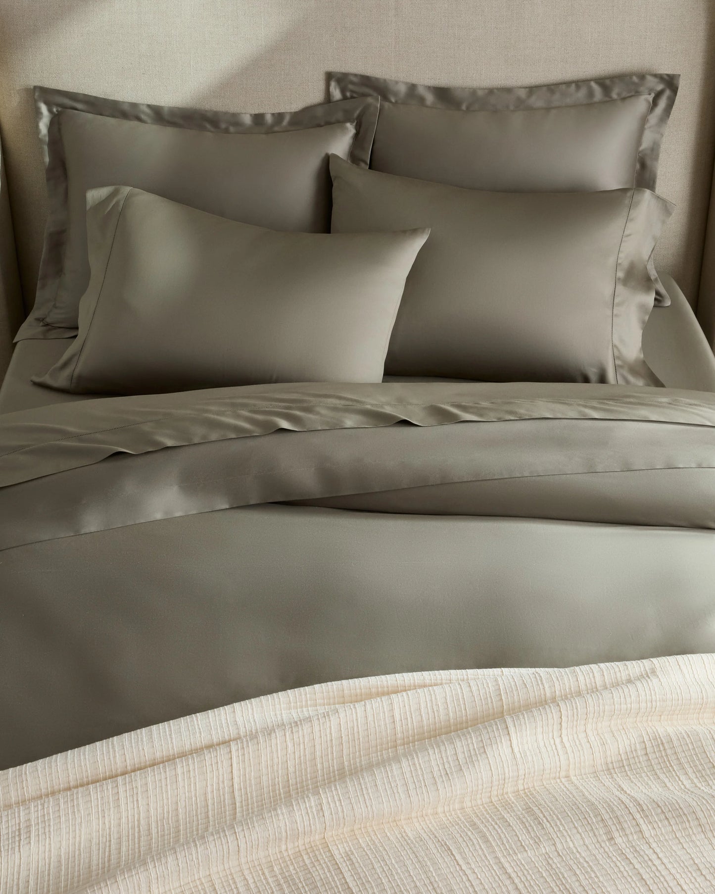 Signature Giza Cotton Sateen Duvet Cover - Twin / Light Grey
