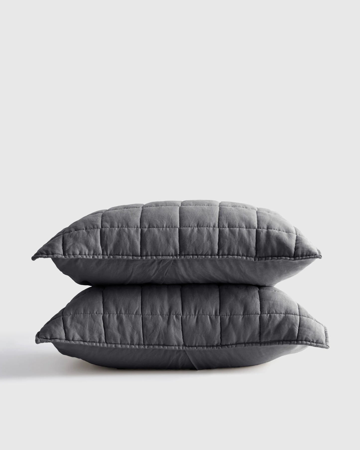 European Linen Box Quilted Sham Set - Standard / White