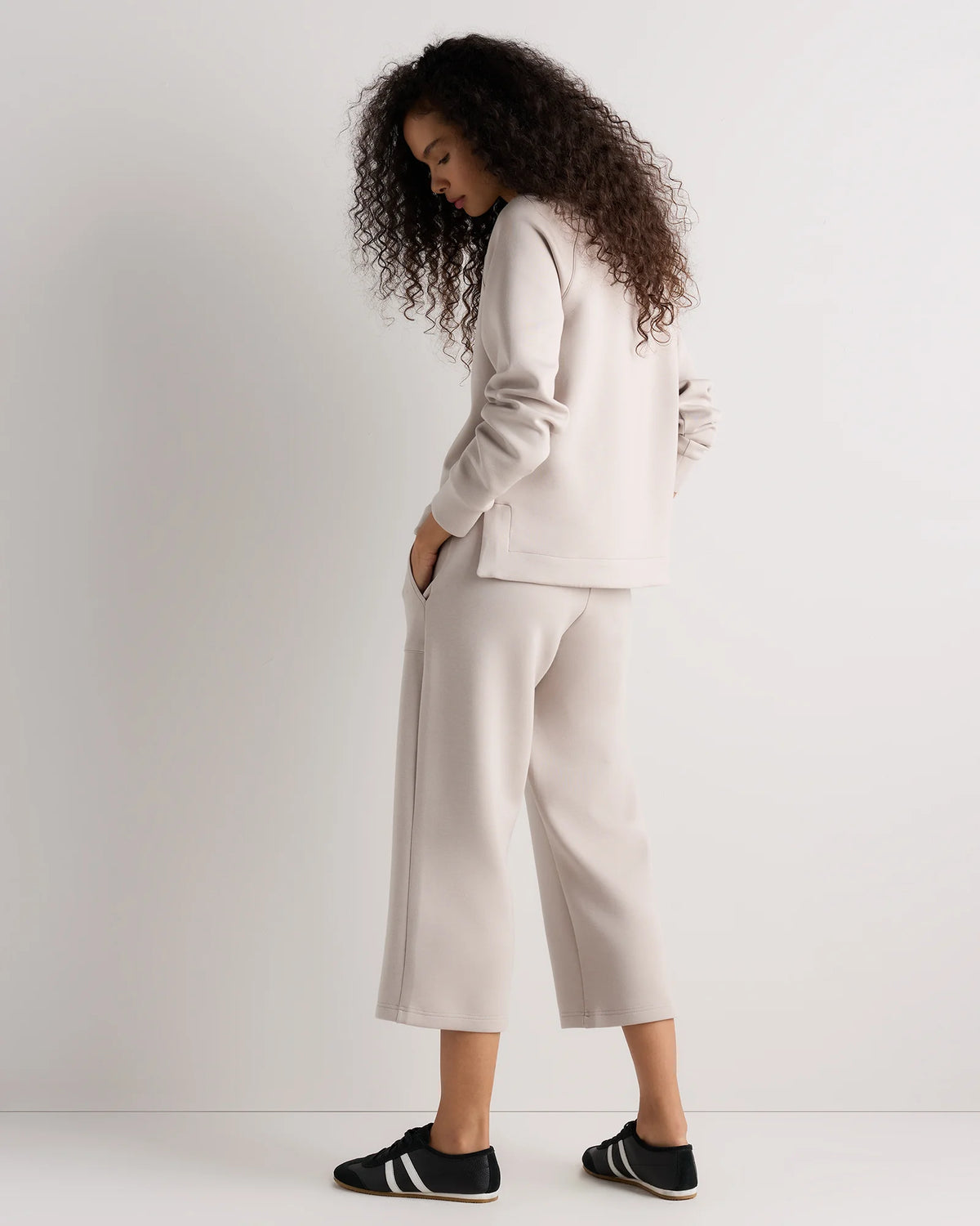 CloudComfort High-Rise Cropped Sweatpants - XS / Pebble Beige