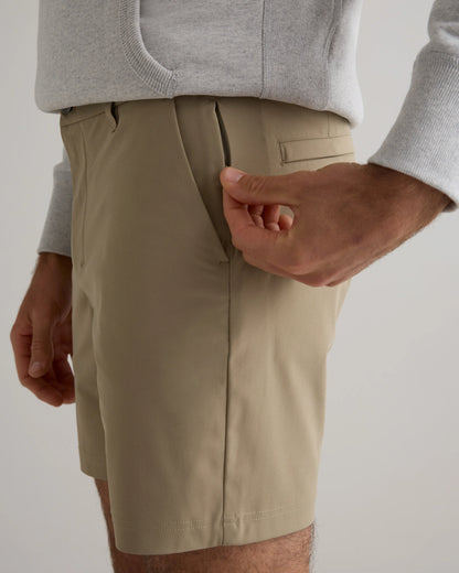 Men's Ultimate Commuter Shorts - 7" - 30 / True Black