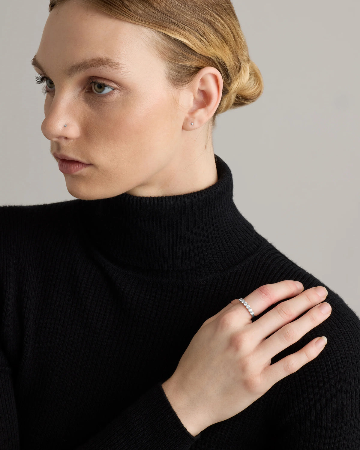 Lab Grown Diamond Round Seven Stone Band - 4 / Yellow Gold