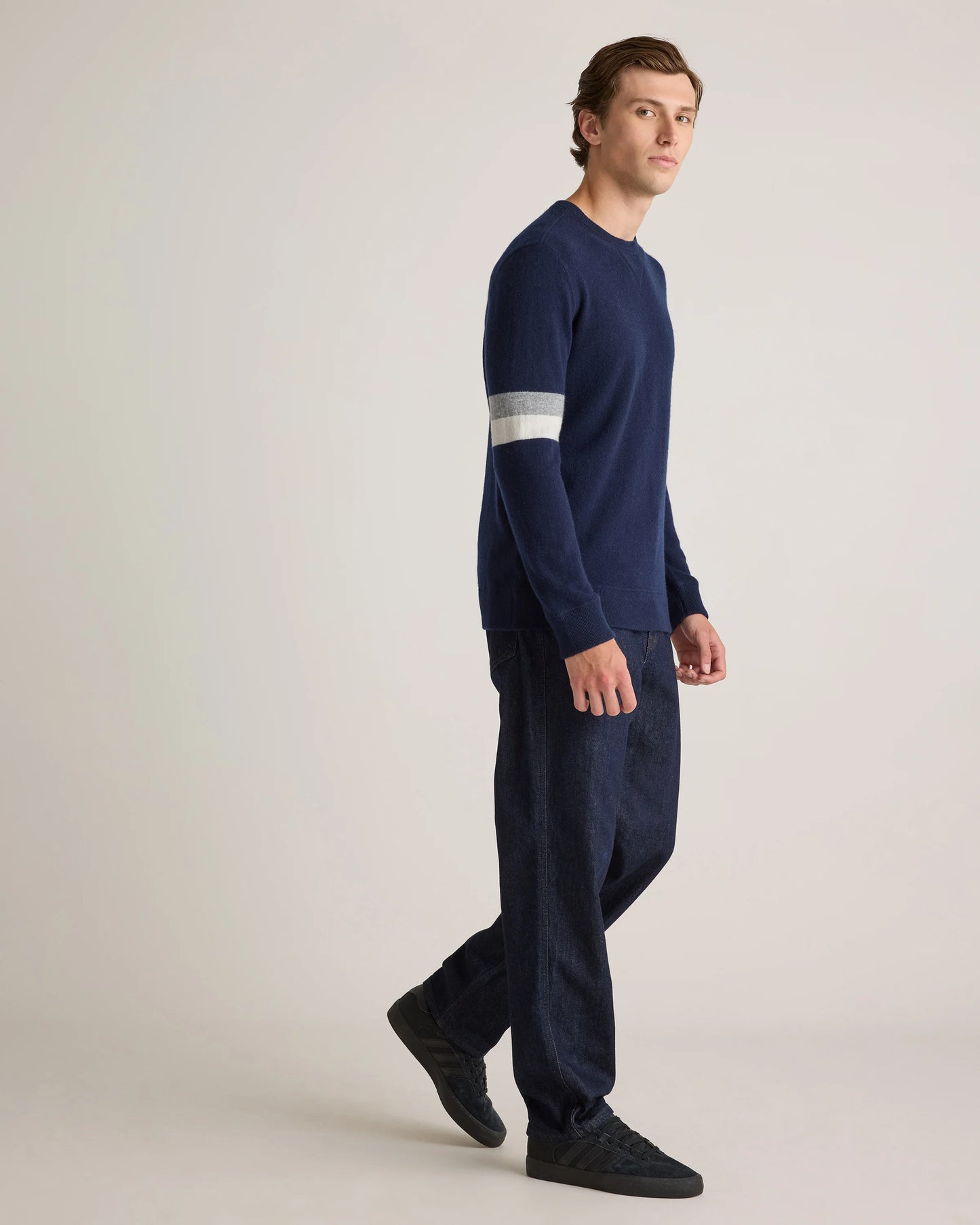 Mongolian Cashmere Sweatshirt - S / Black