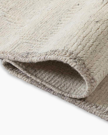 Wynona Hand-Knotted Wool Rug - 5' x 7'6" / Beige