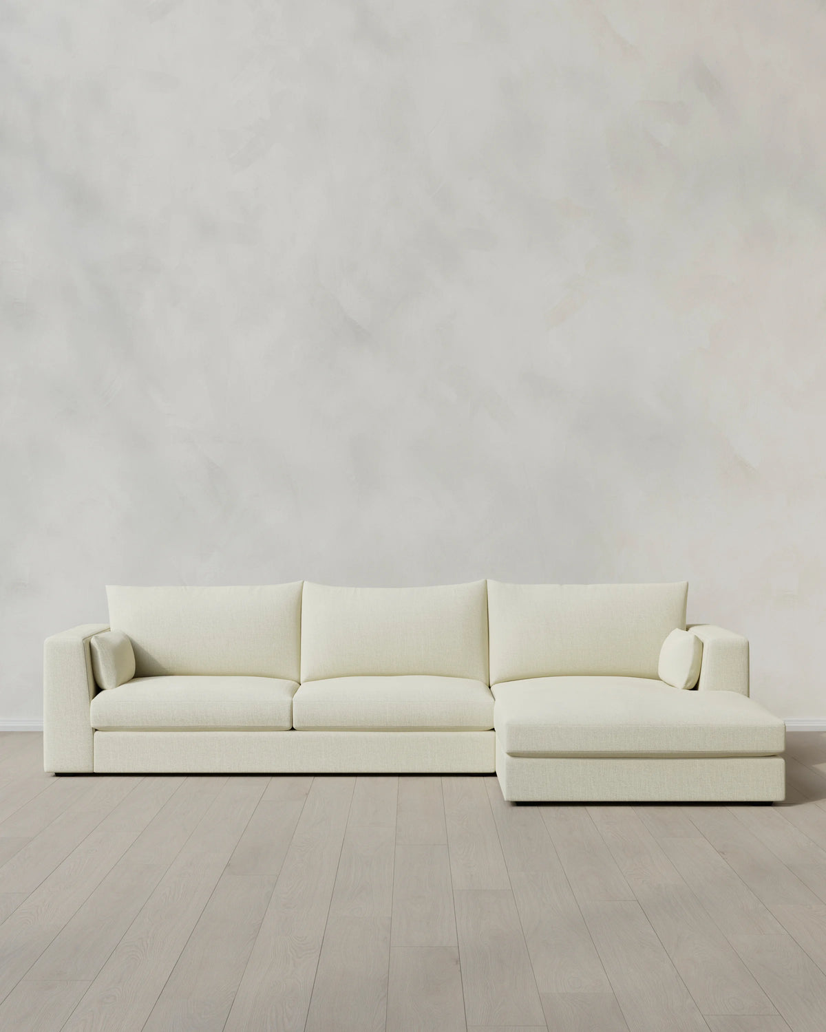 Oasis Chaise Sectional in Performance Linen - Right Arm / Sand