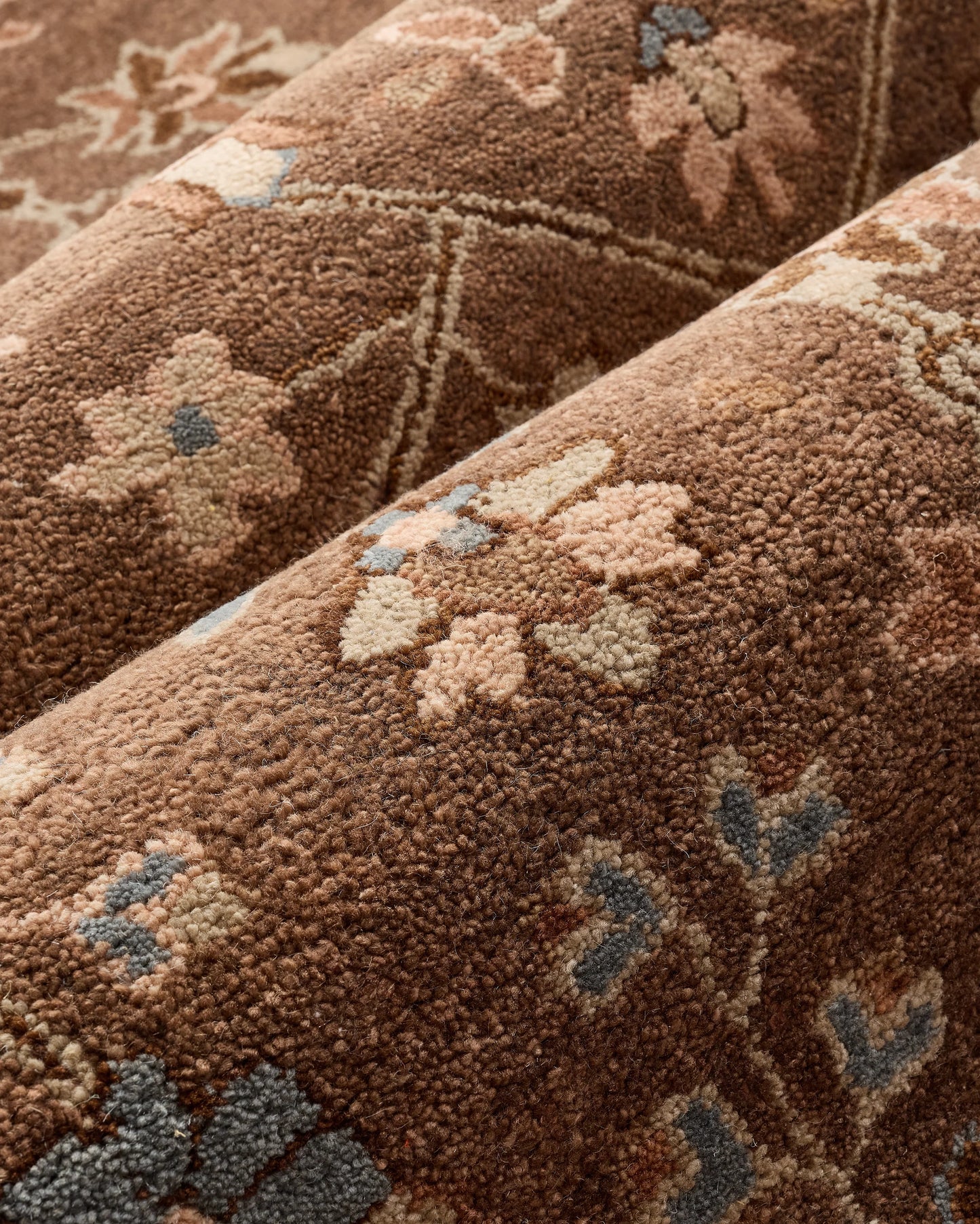 Willow Wool Rug - 5' x 8' / Brown