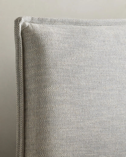 Tailored Edge Bed in Performance Linen - Queen / Light Grey