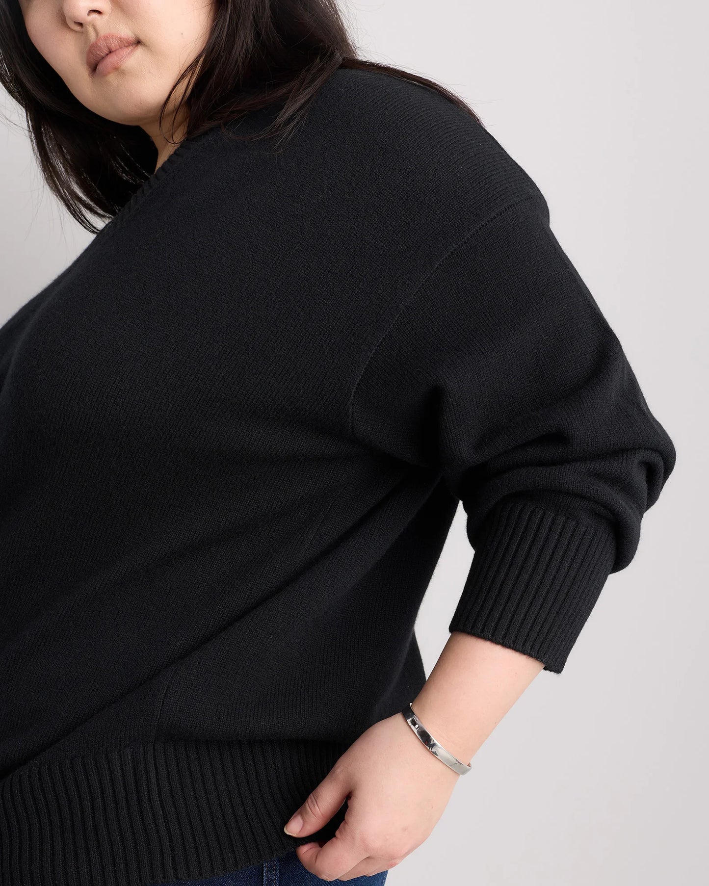Mongolian Cashmere Oversized V-Neck Sweater - 1X / Pale Custard Yellow