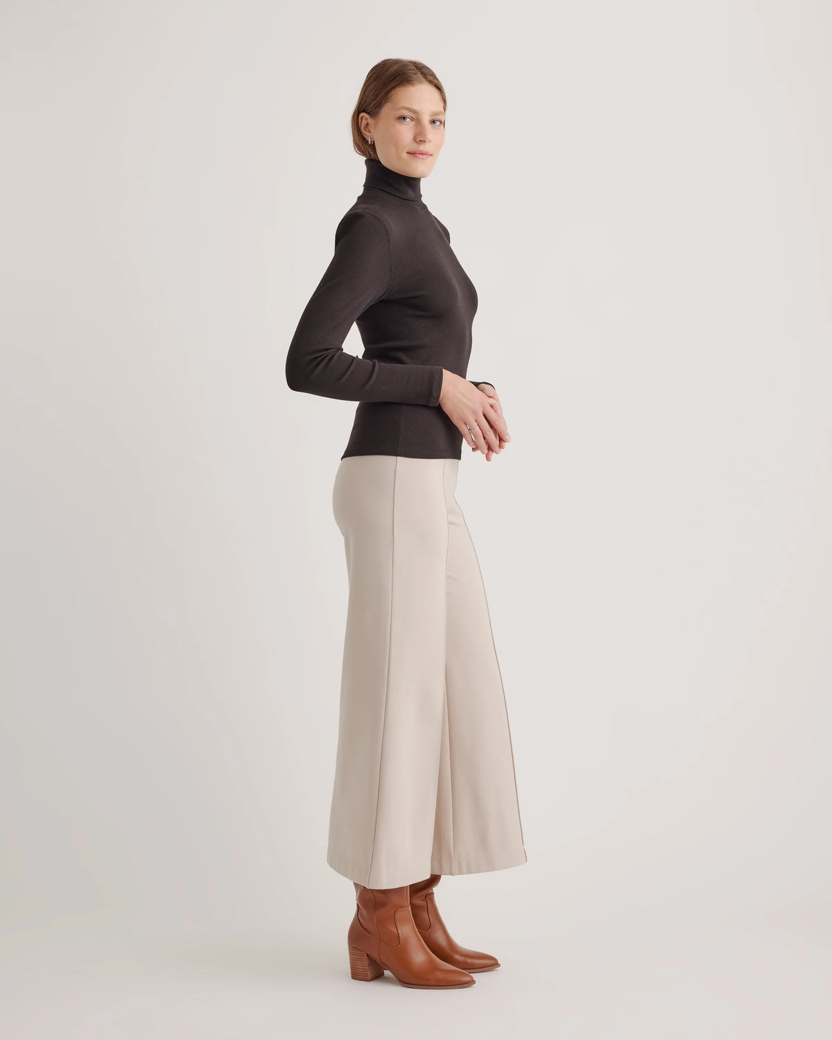 Organic Cotton Micro-Rib Turtleneck - XS / Taupe Brown