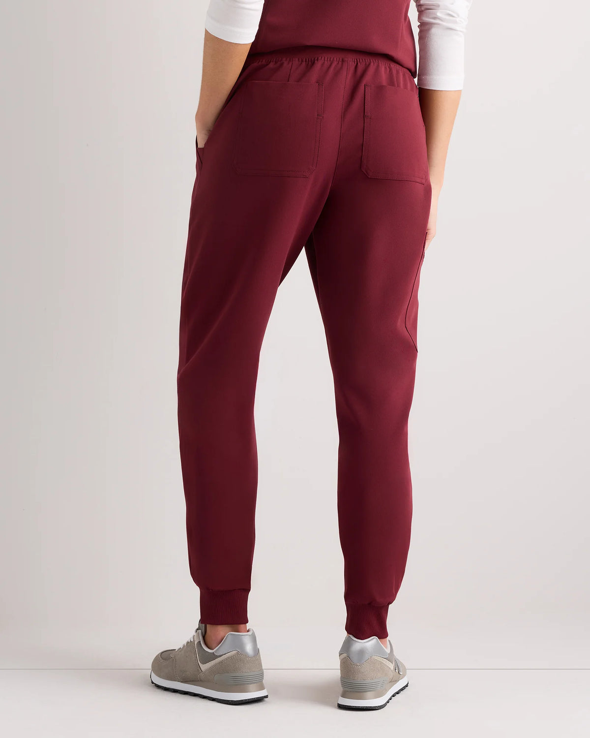 AeraFlex Scrub Joggers - XS / Bold Black