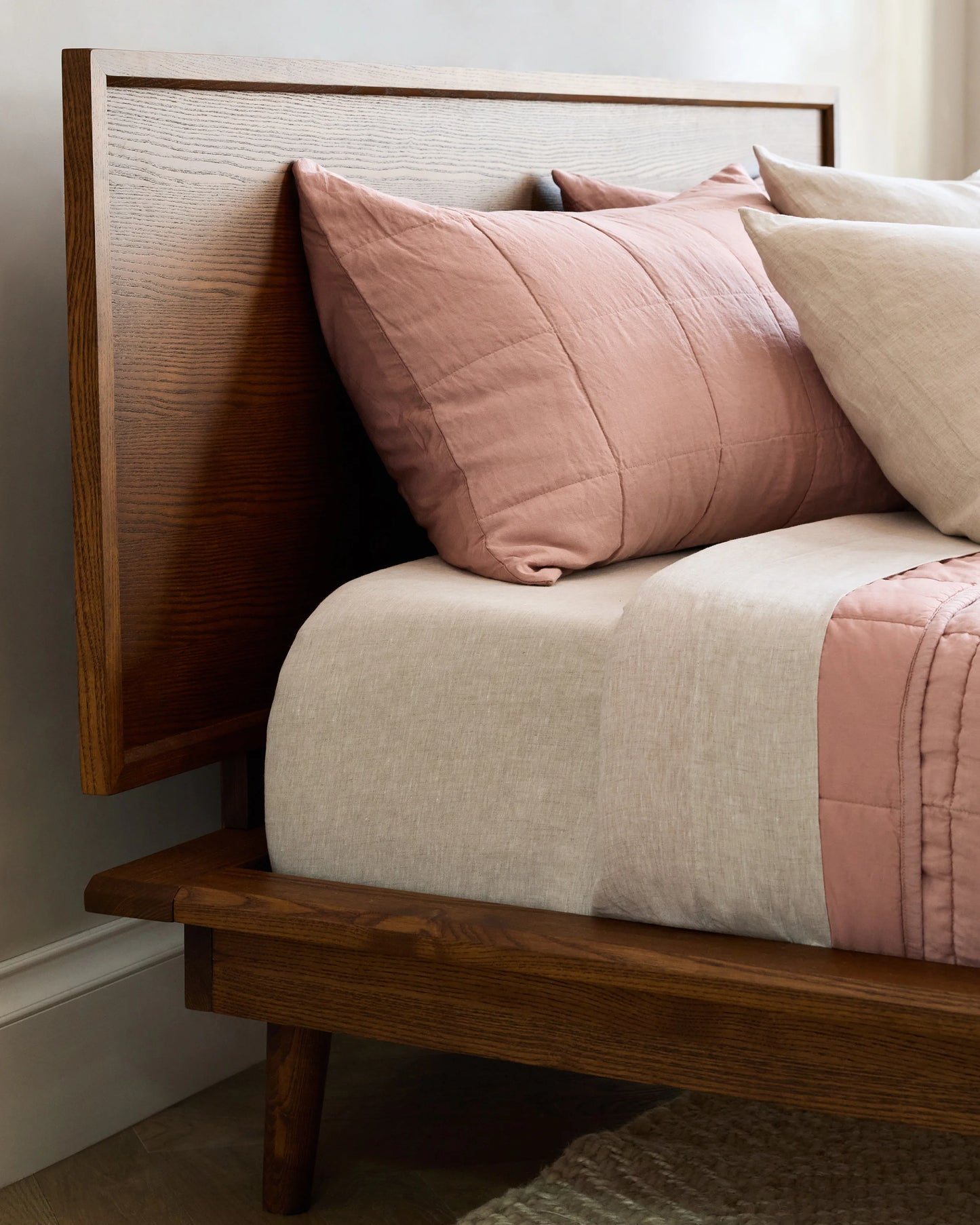 Solid Wood Midcentury Platform Bed - Queen / Chestnut Ash