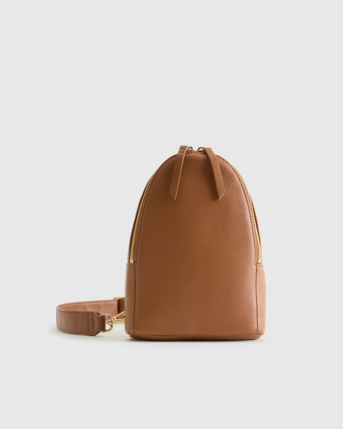 Italian Leather Sling Pack - One Size / Black