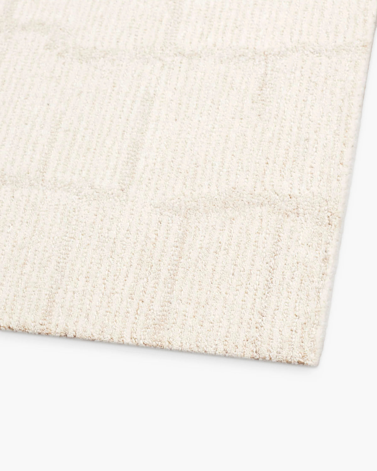 Belen Hand-Tufted Wool Rug - 2' x 3' / Natural