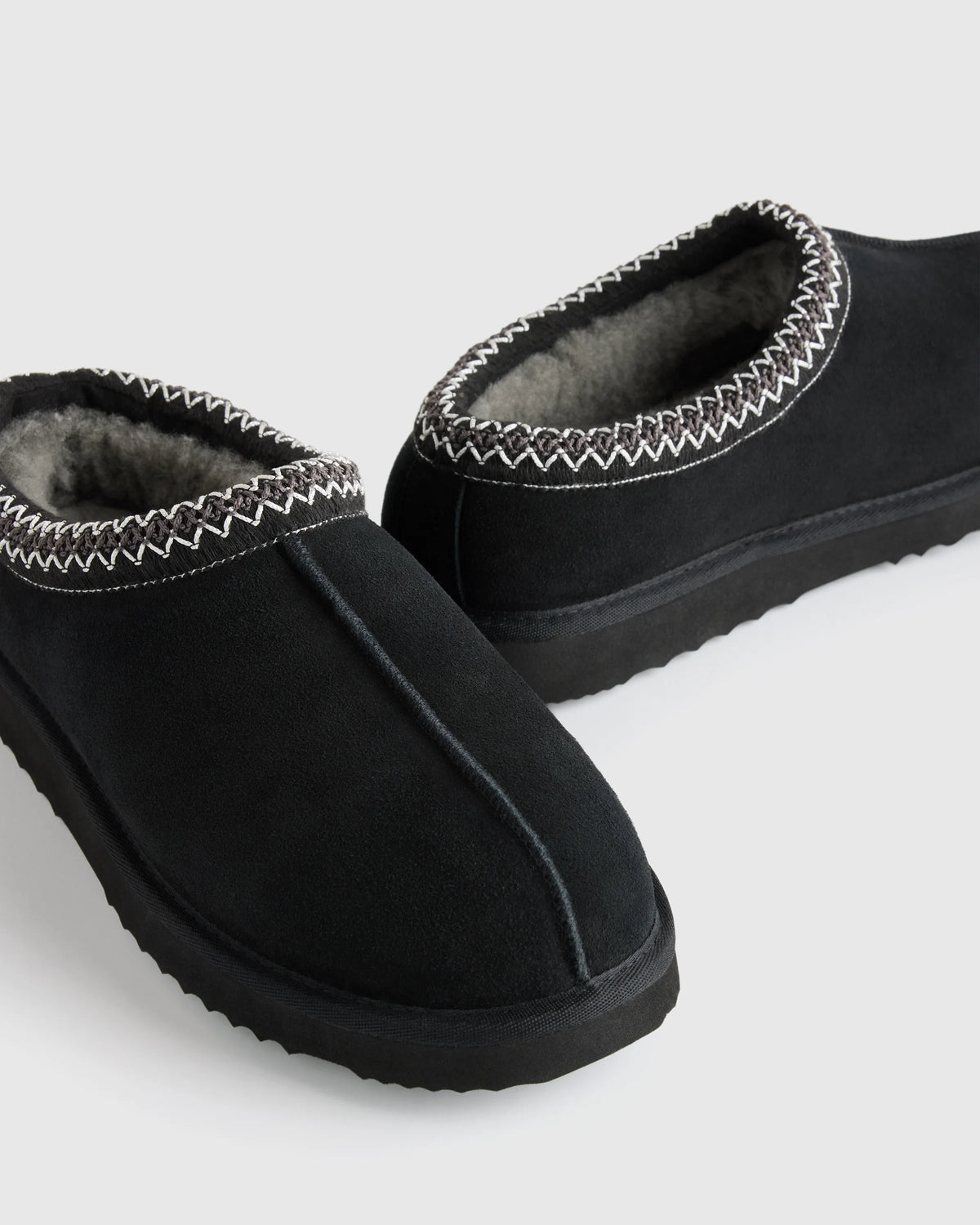 Men's Australian Shearling Clog Slipper - 7 / Pecan