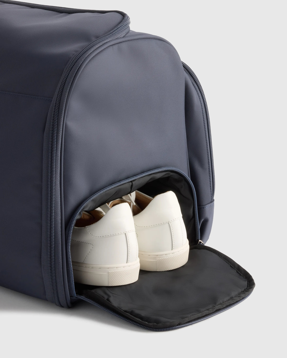 Voyage Nylon Garment Duffle - One Size / Dark Green