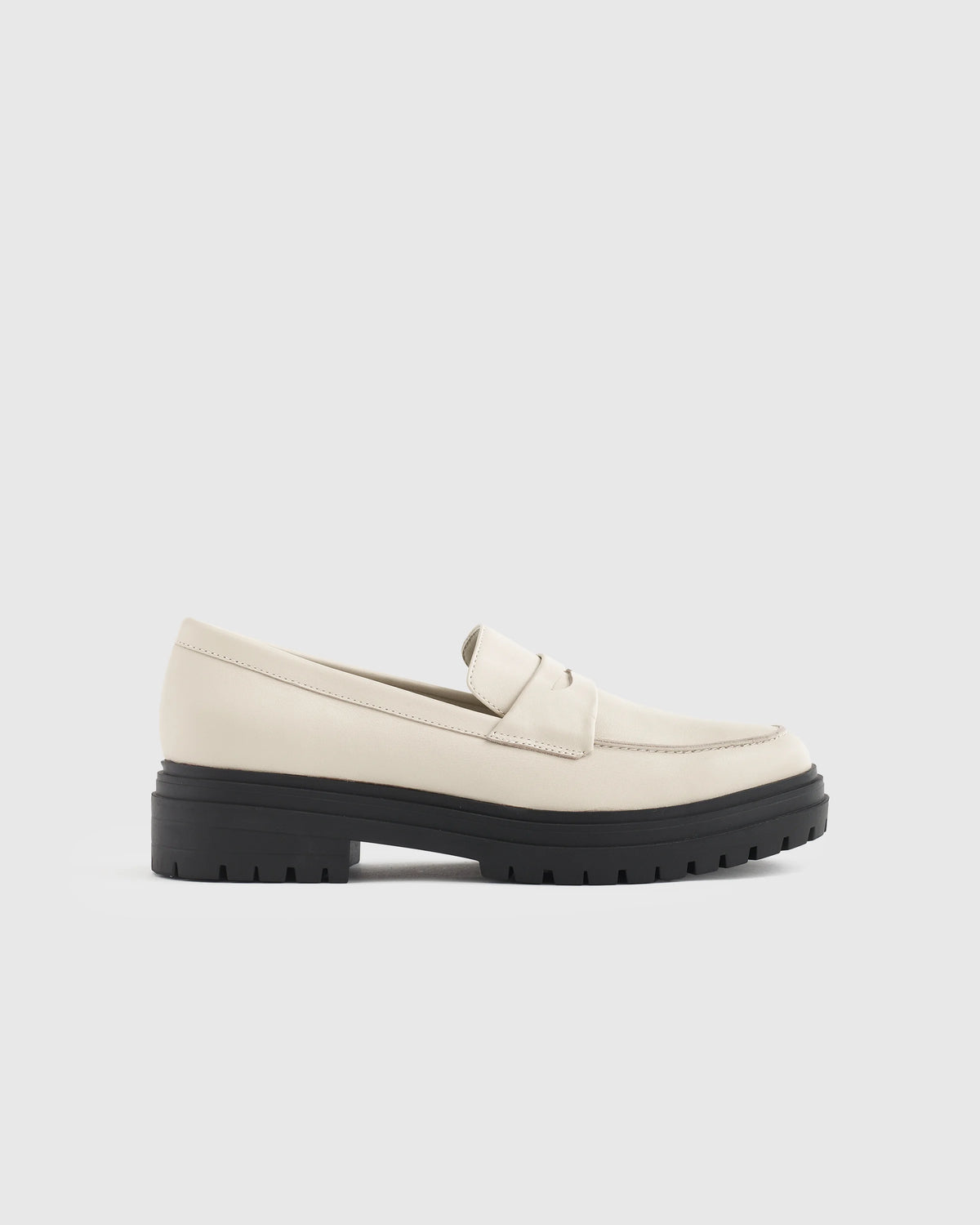 Italian Leather Lug Sole Loafer - 5 / Black