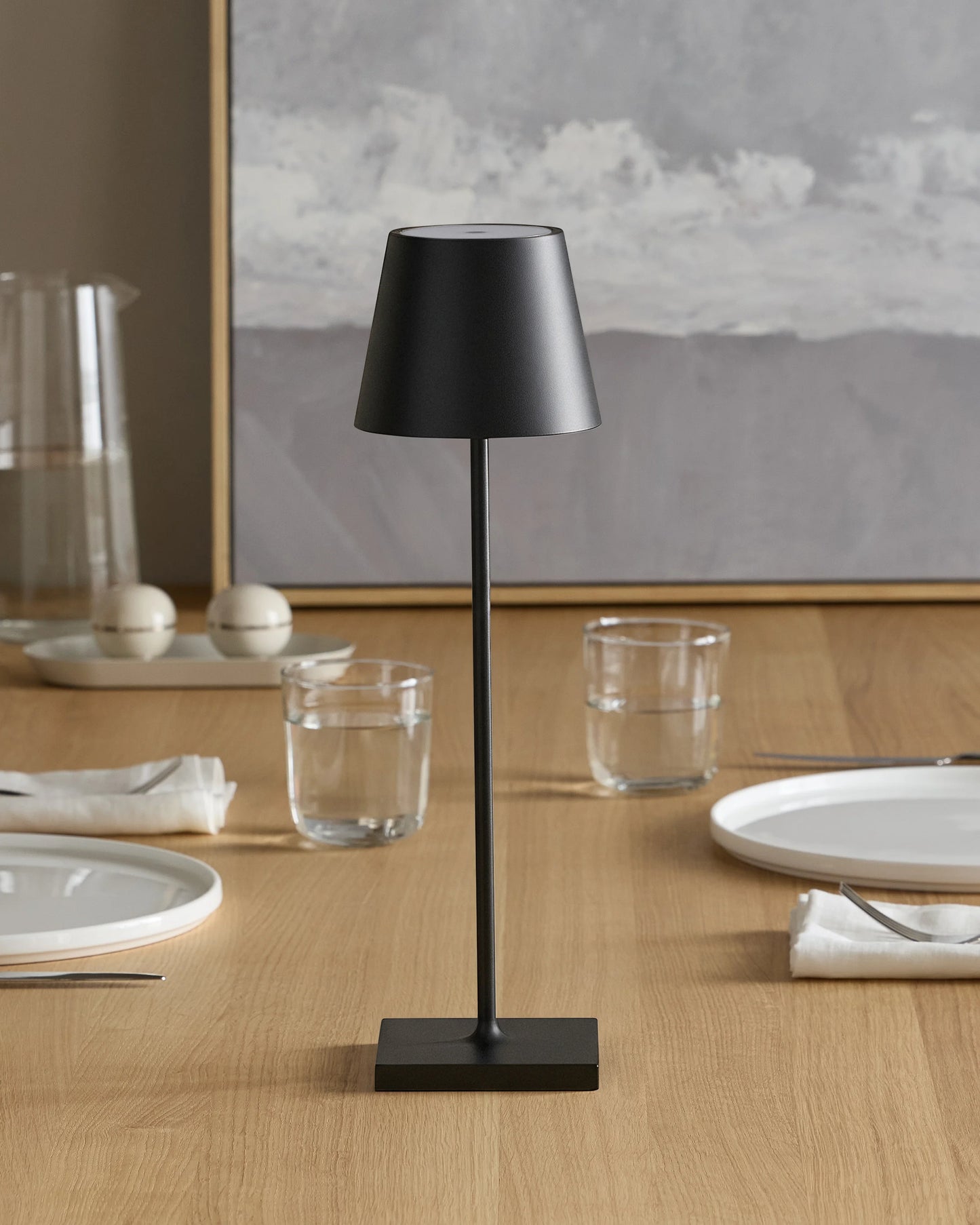 Poldina Pro Rechargeable Table Lamp by Zafferano - Regular / White