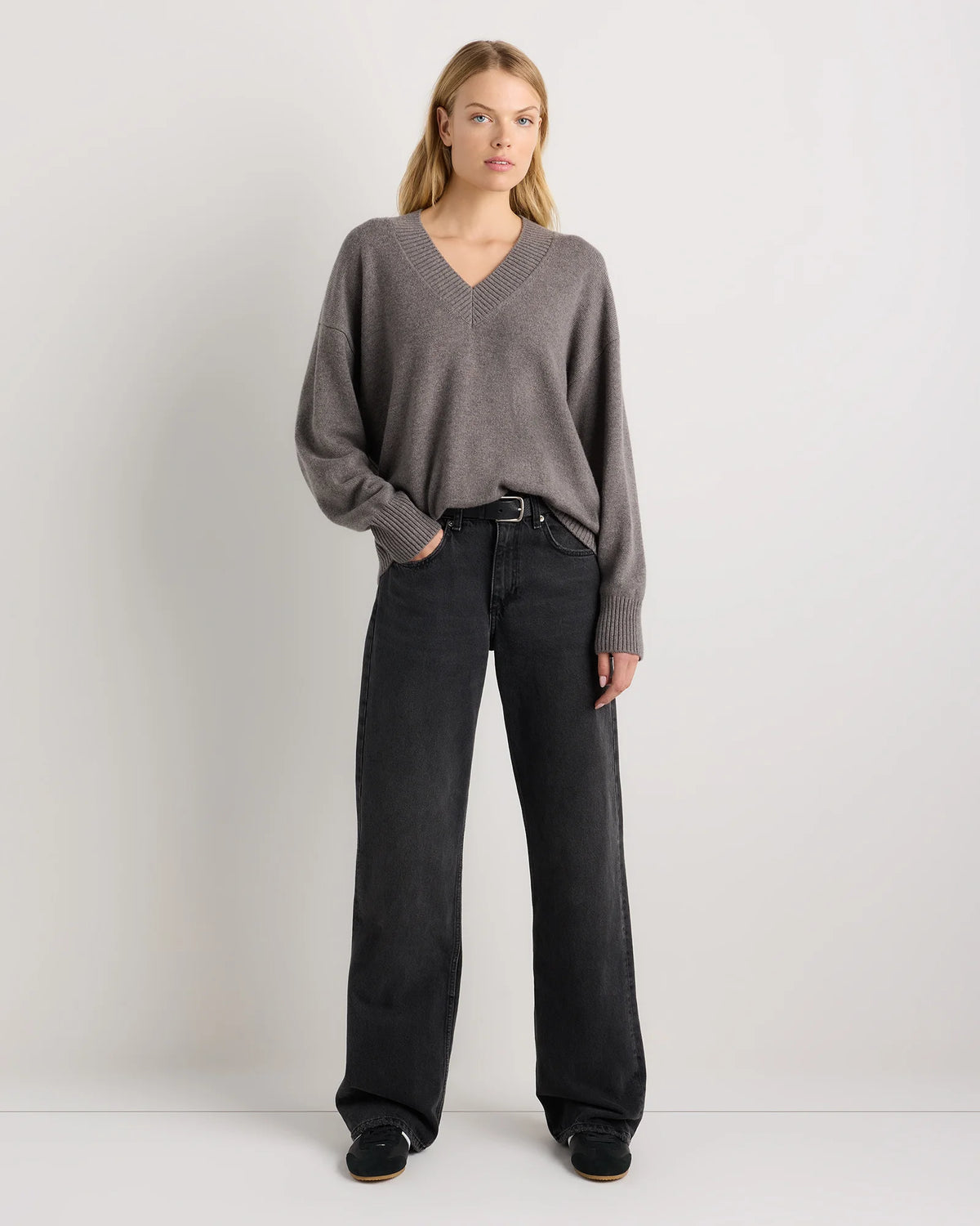 Mongolian Cashmere Oversized V-Neck Sweater - XS / Elk Brown