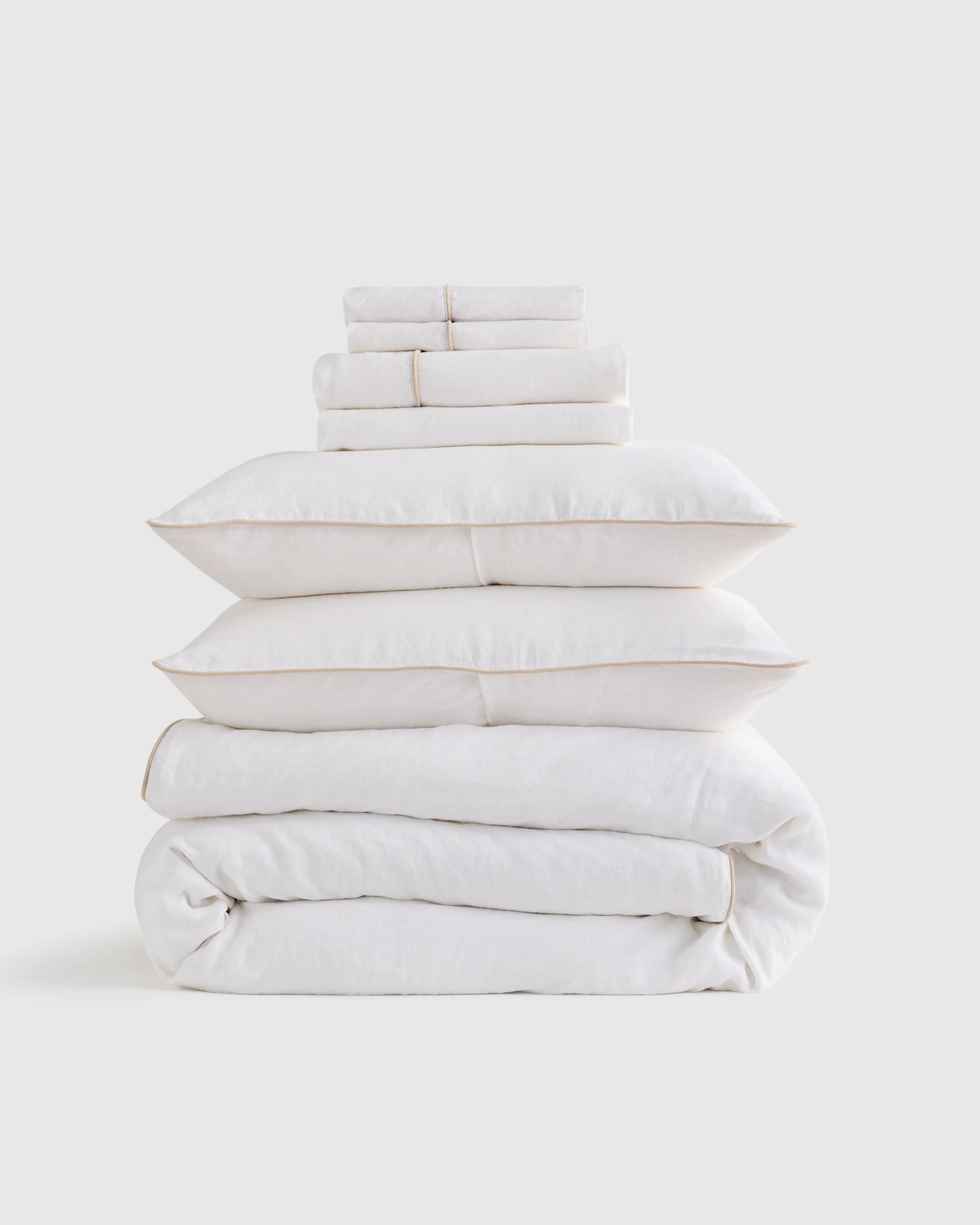 European Linen Piped Deluxe Bedding Bundle - Twin / White/Cherry