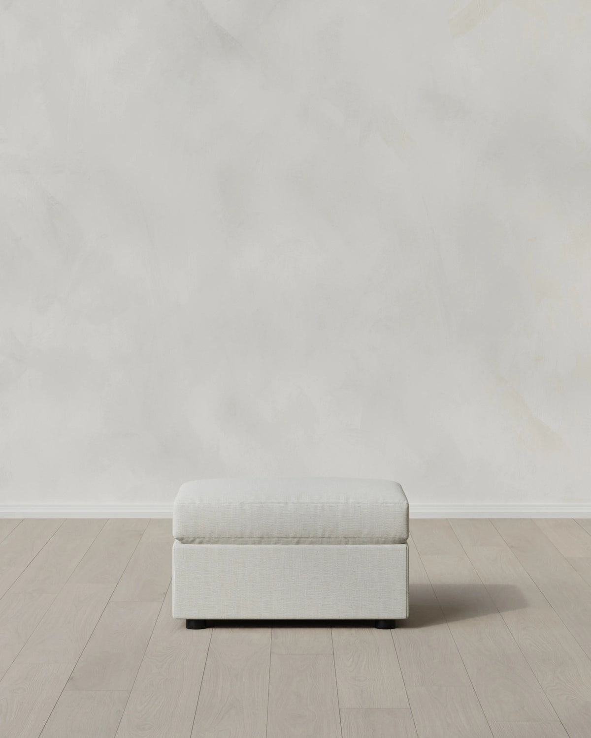 Brennan Ottoman in Performance Chenille Linen Blend - One Size / Snow