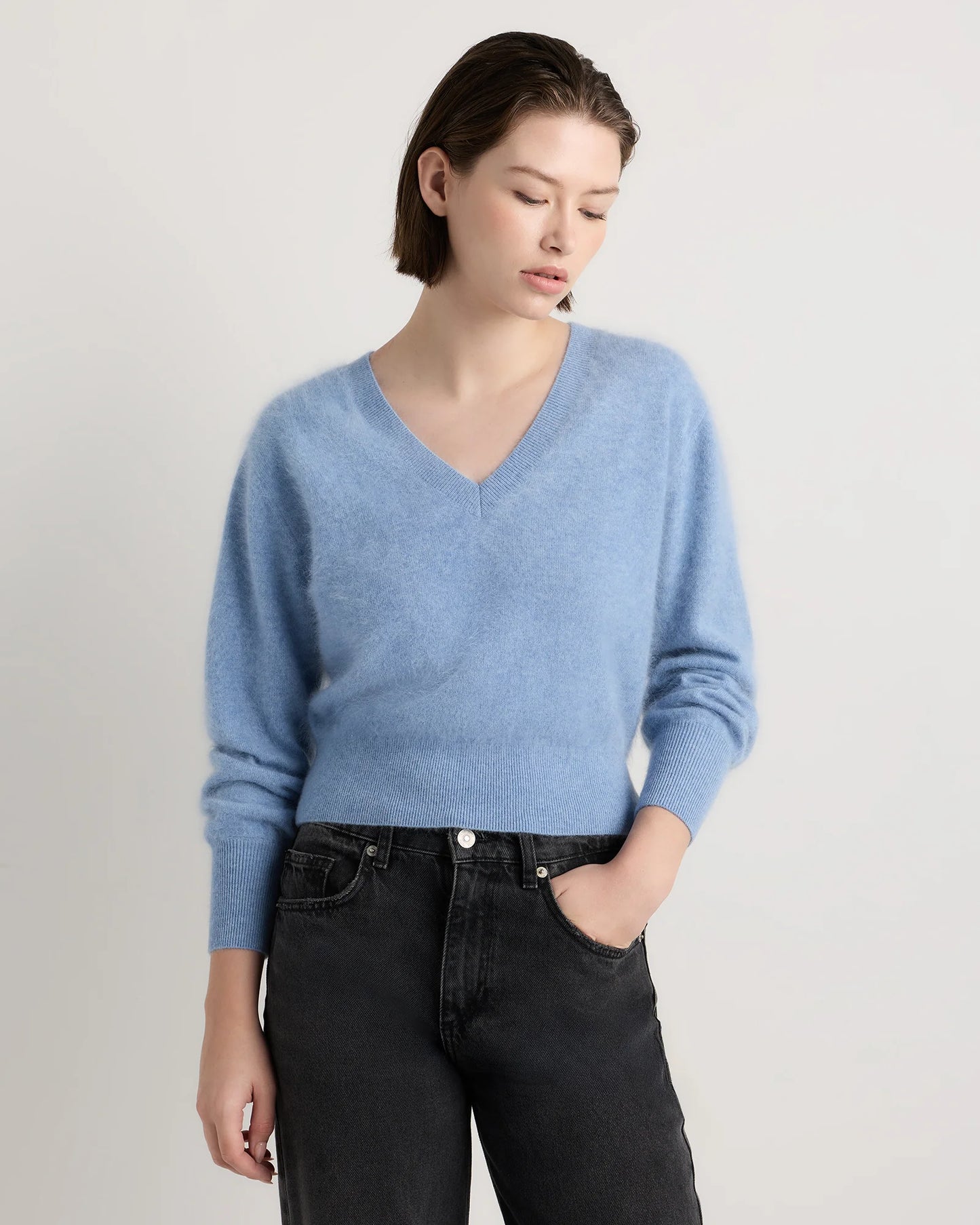 Brushed Cashmere Shrunken V-Neck Sweater - XS / Heather Grey