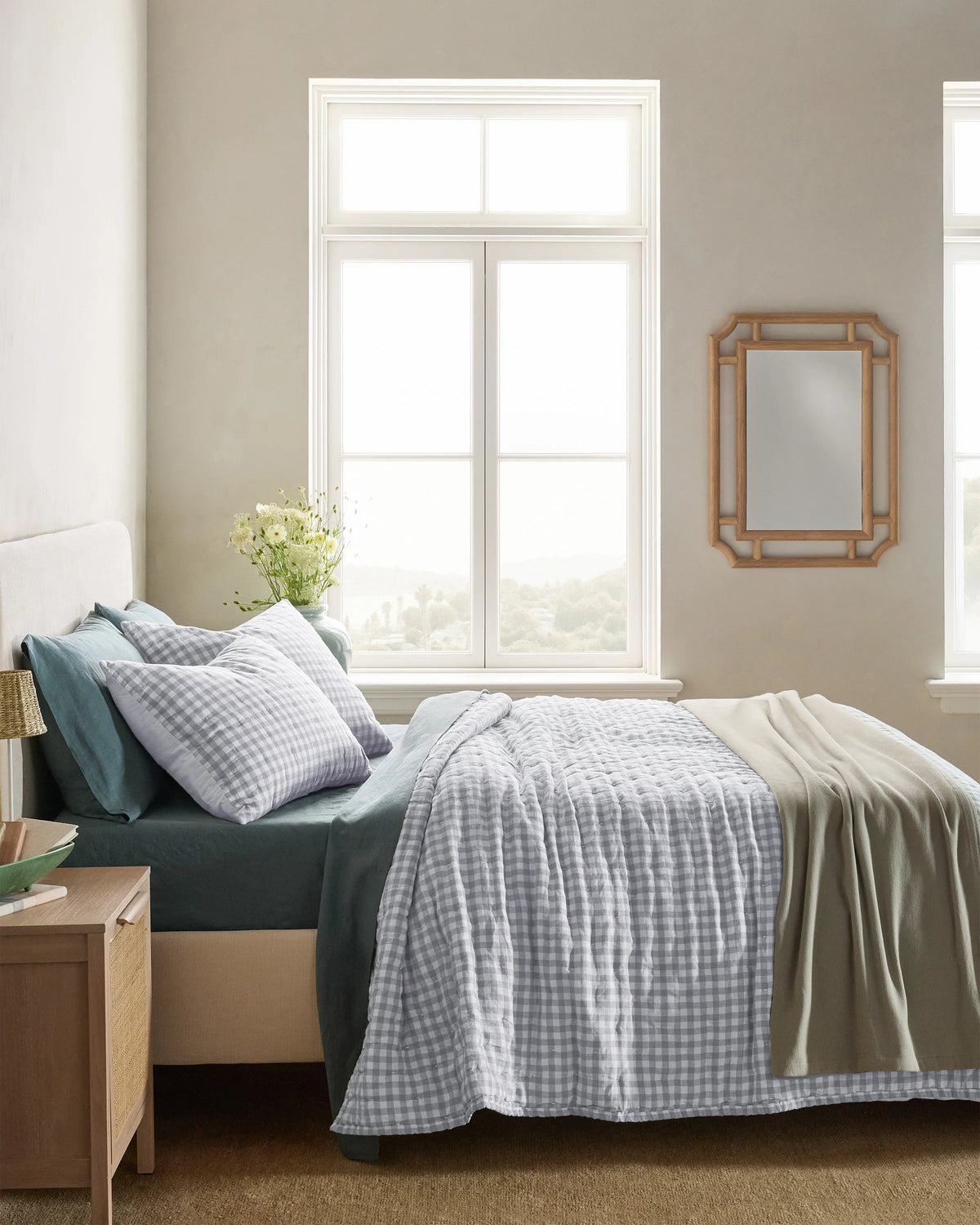 European Linen Patterned Quilt - Twin / Willowleaf Gingham