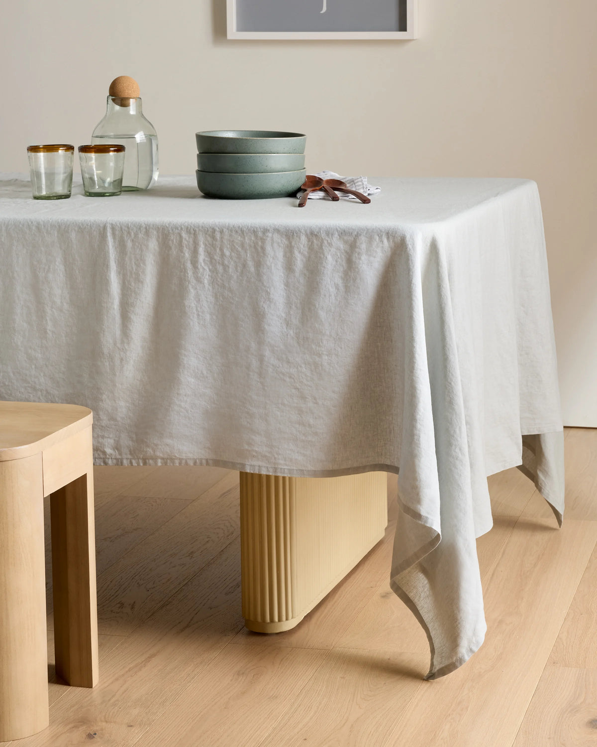 European Linen Tablecloth - 70x90" / Willowleaf Gingham
