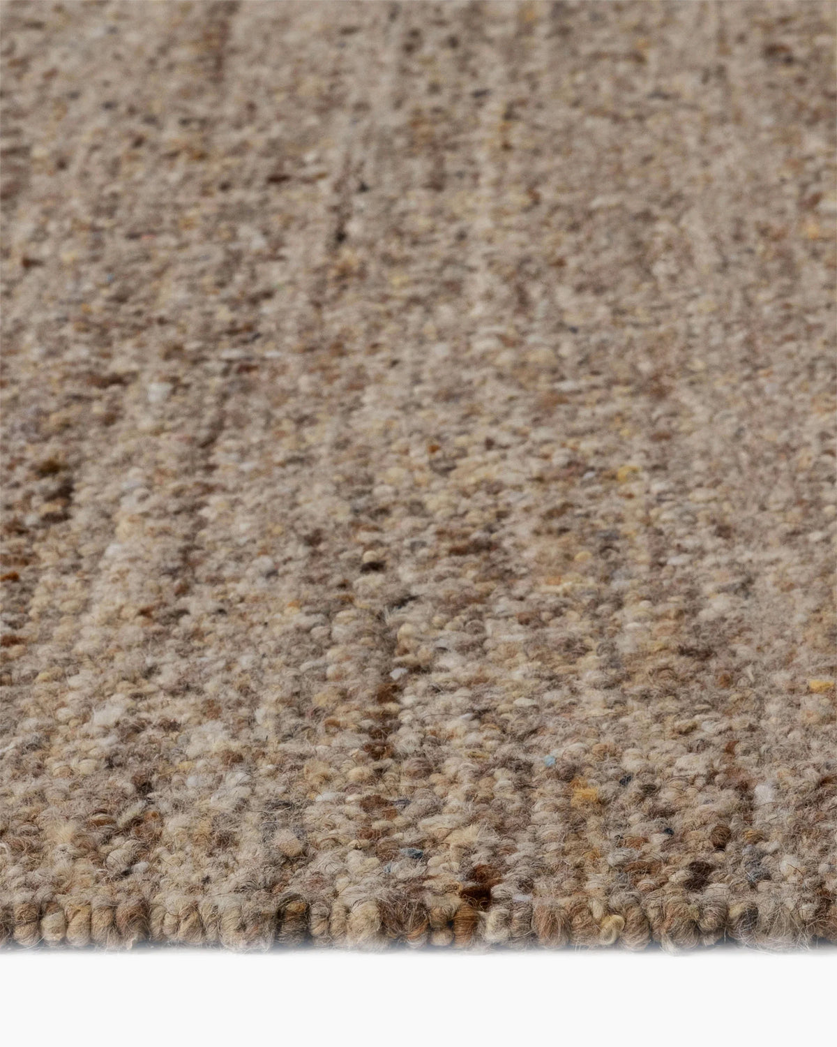 Liam Handwoven Wool Boucle Rug - 5' x 8' / Brown