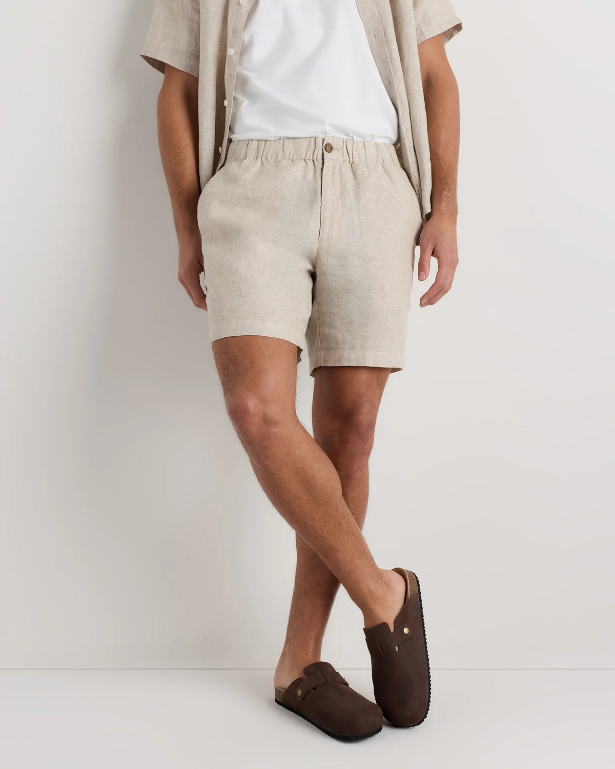100% European Linen Shorts - 7" - S / Black
