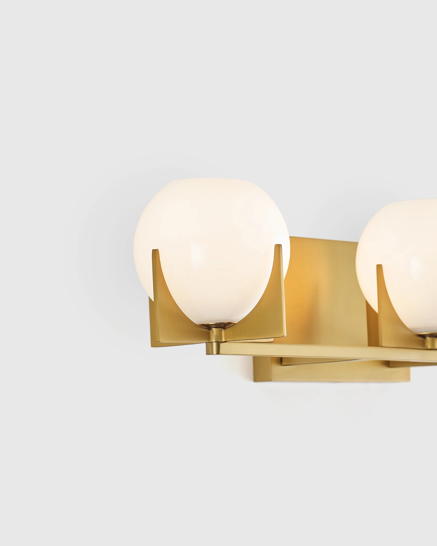 Deco Glass Globe Vanity Sconce - One Size / Brass