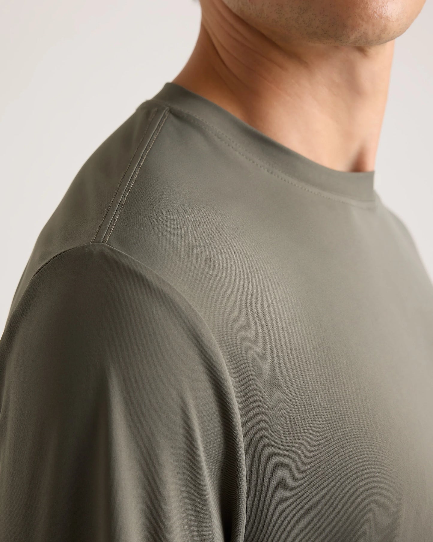 Ultra-Light Performance Long Sleeve Tee - S / Heritage Olive