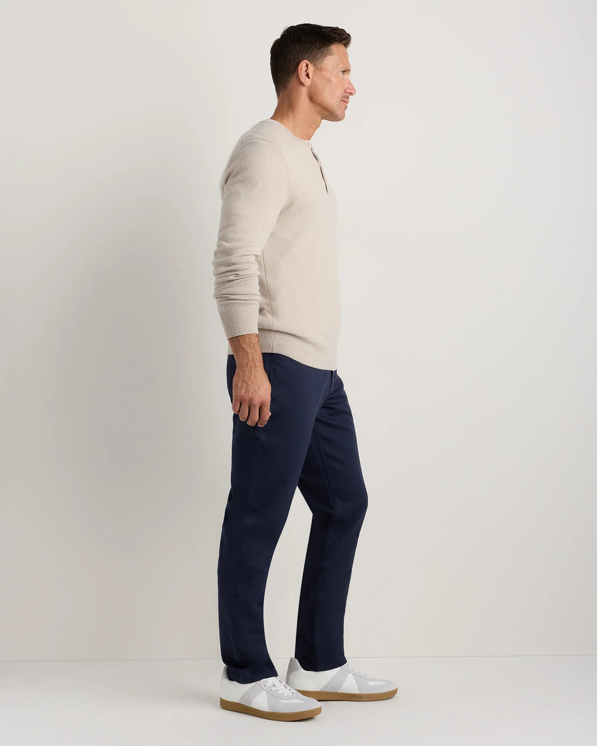 Comfort Stretch Traveler 5-Pocket Pants - Athletic Tapered - 30X30 / Chive