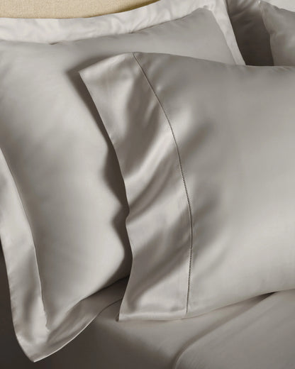 Signature Giza Cotton Sateen Duvet Cover Set - Twin / Sand