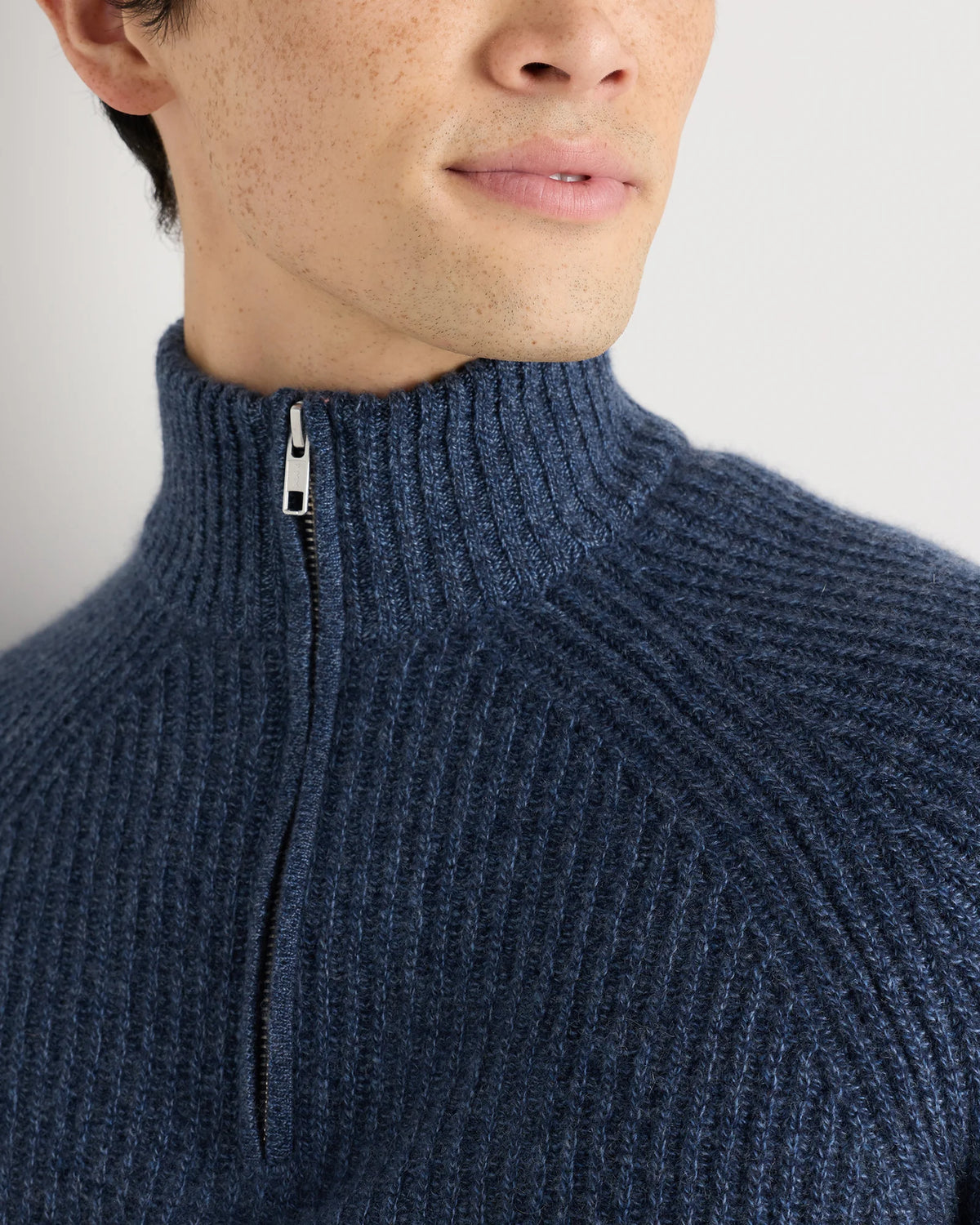 Mongolian Cashmere Fisherman Quarter Zip Sweater - S / Navy Marl