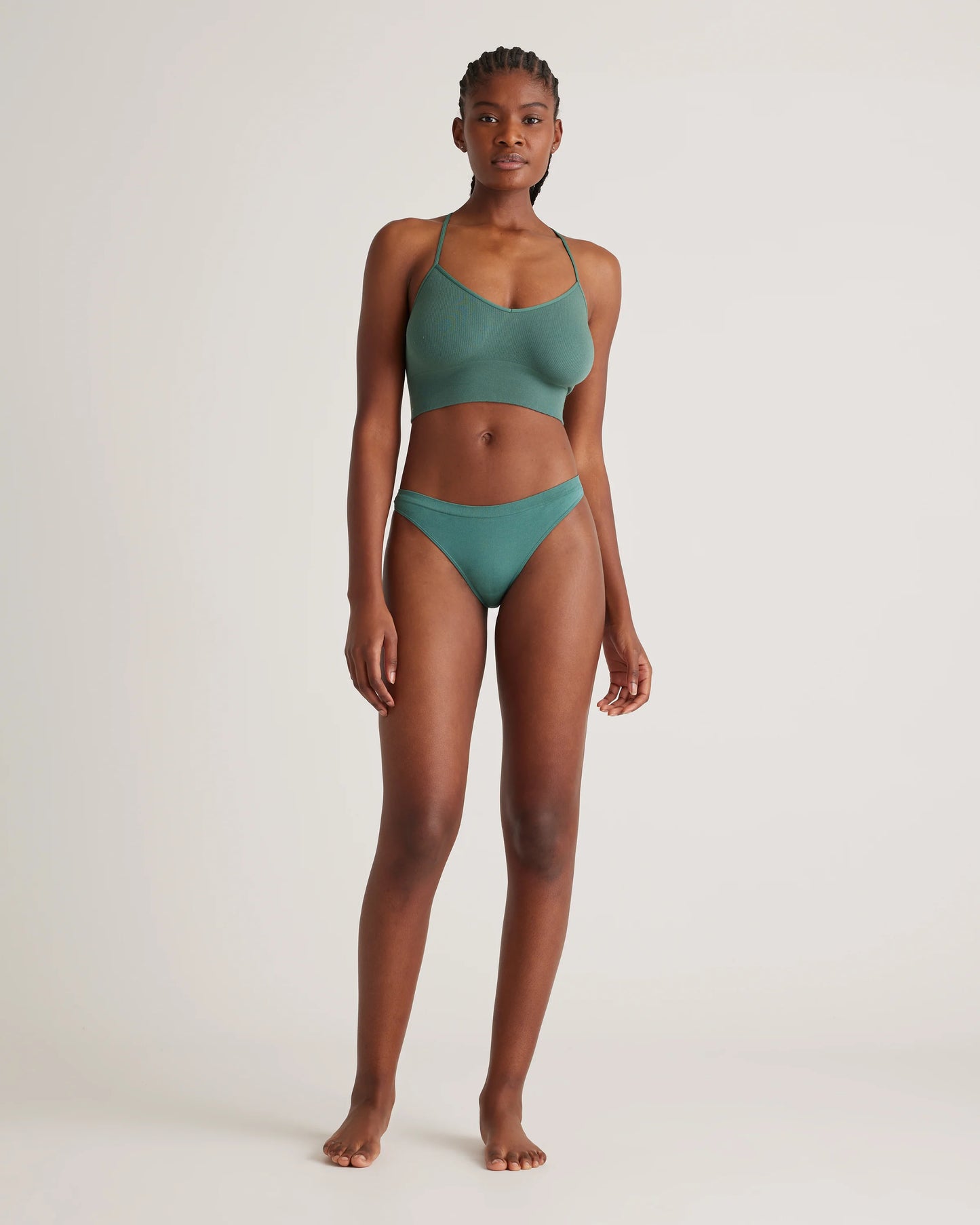 Smoothing Comfort Thong (6-Pack) - XS / Cocoa