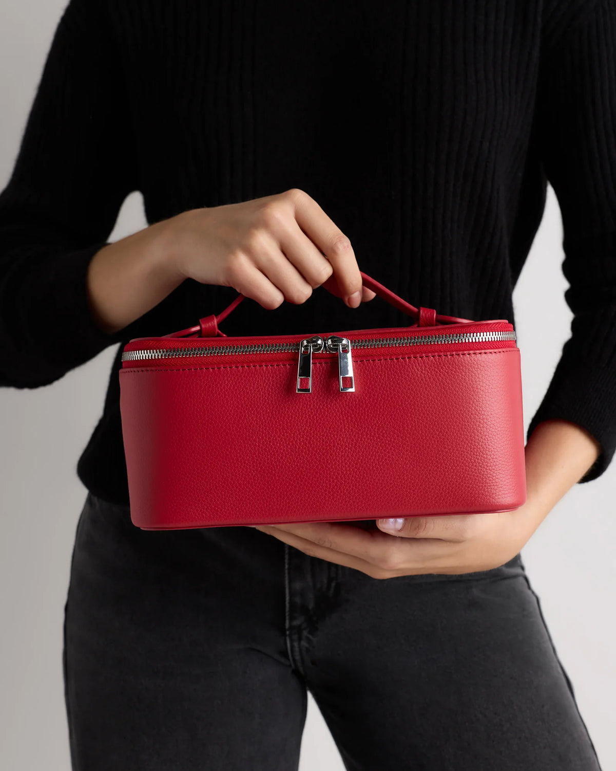 Italian Leather Travel Cosmetic Case - One Size / Garnet Red